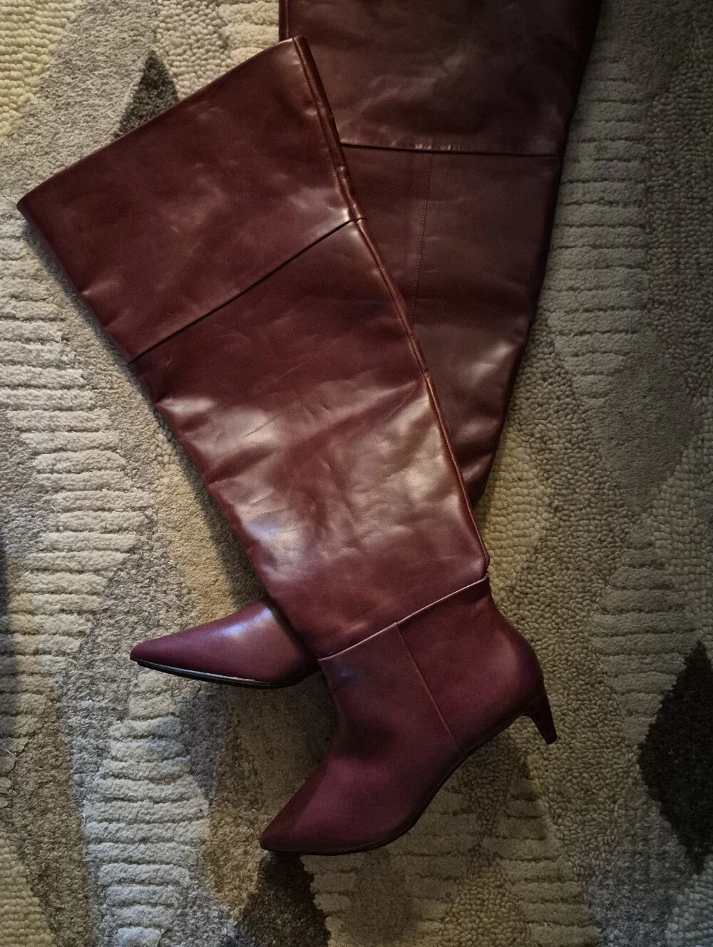 New Unboxed Vince Camuto Knee-High Genuine Leather Thigh High Boot in Chianti 7W